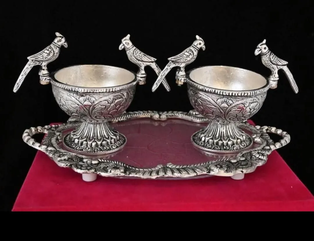 Decorative Serving Bowl